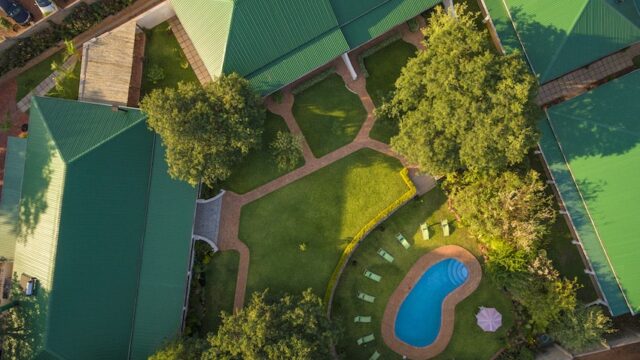 Batonka-Guest-Lodge-Vic-Falls-5